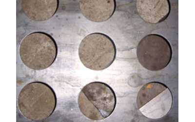 ���m����װ�