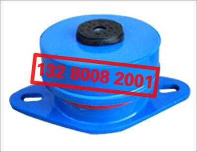 通風(fēng)機(jī)減震的方法是把通風(fēng)機(jī)安裝在減振臺(tái)座上， 在臺(tái)座與樓板或基礎(chǔ)之間安裝減振器或減振襯， 從而起到減振的作用。